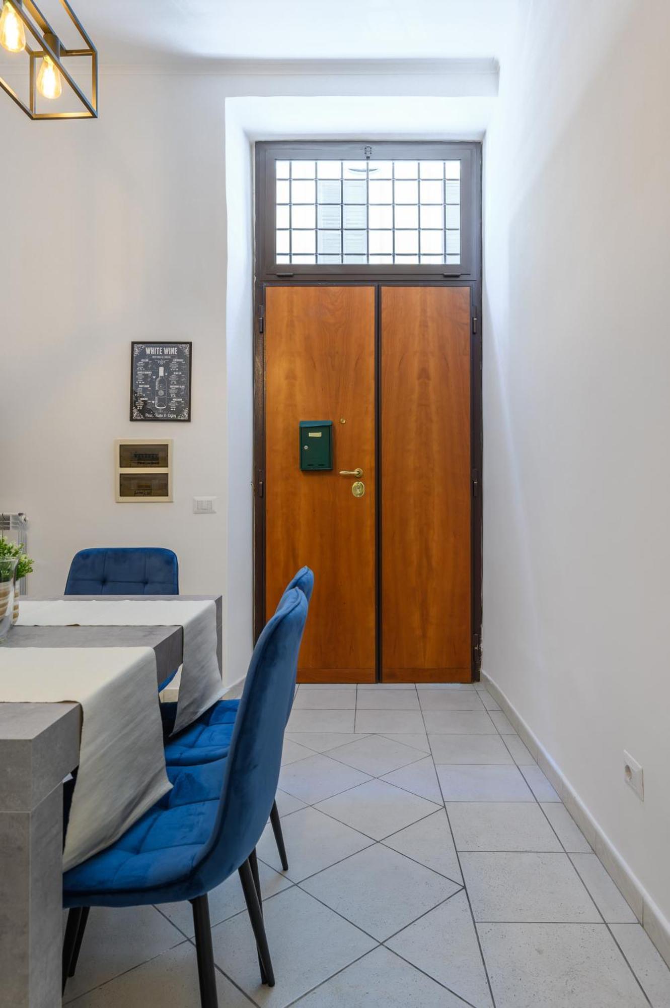 Hb Montebello Apartment Рим Екстериор снимка