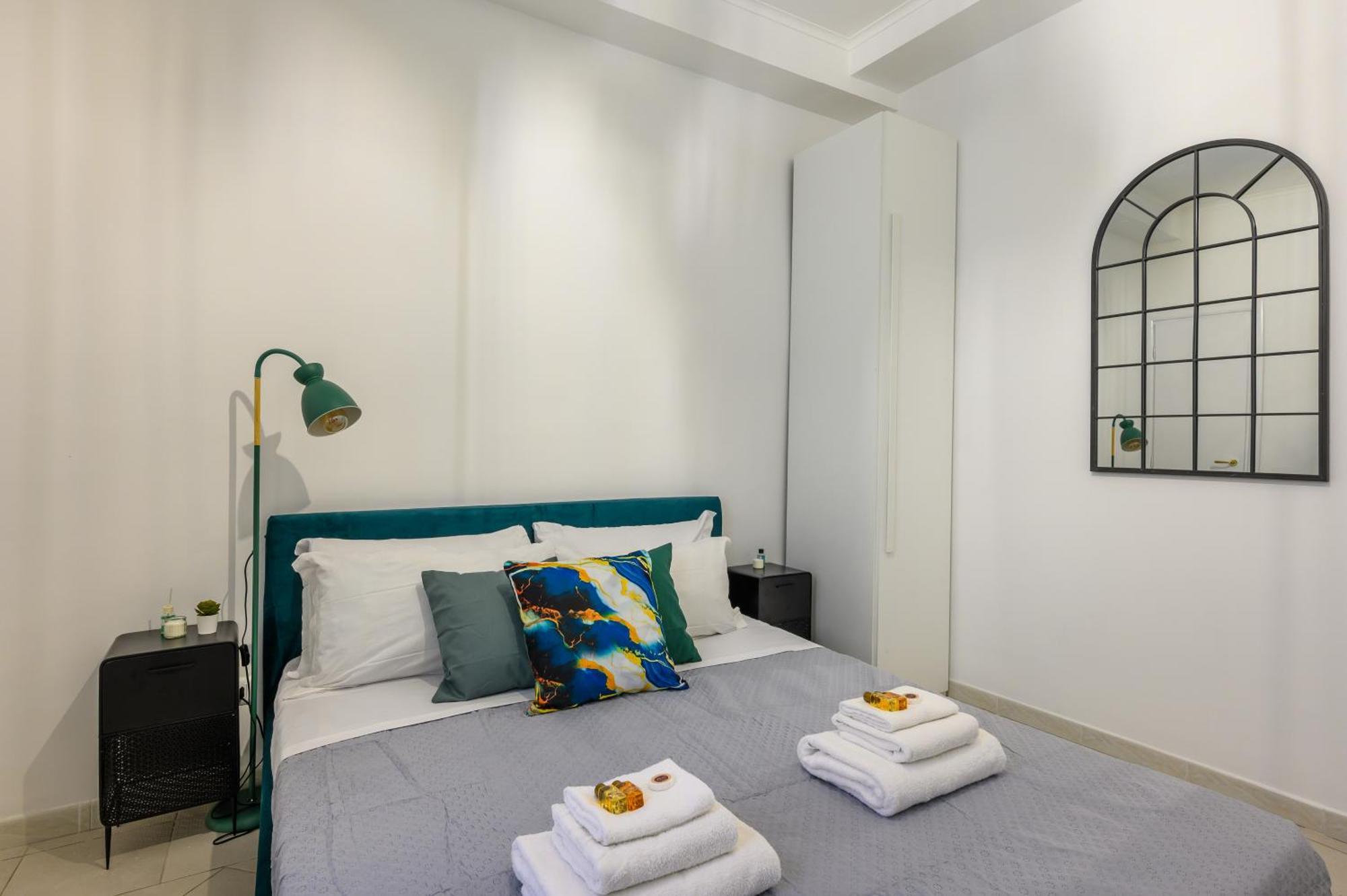 Hb Montebello Apartment Рим Екстериор снимка